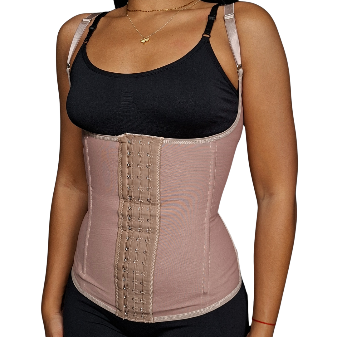 Cinturilla tipo chaleco de alta compresión con 8 varillas metálicas. Ideal para uso diario. Controla y moldea la cintura y abdomen, proporciona soporte lumbar y dorsal, mejora la postura. Fabricada en Powernet y Spandex con gafetes.