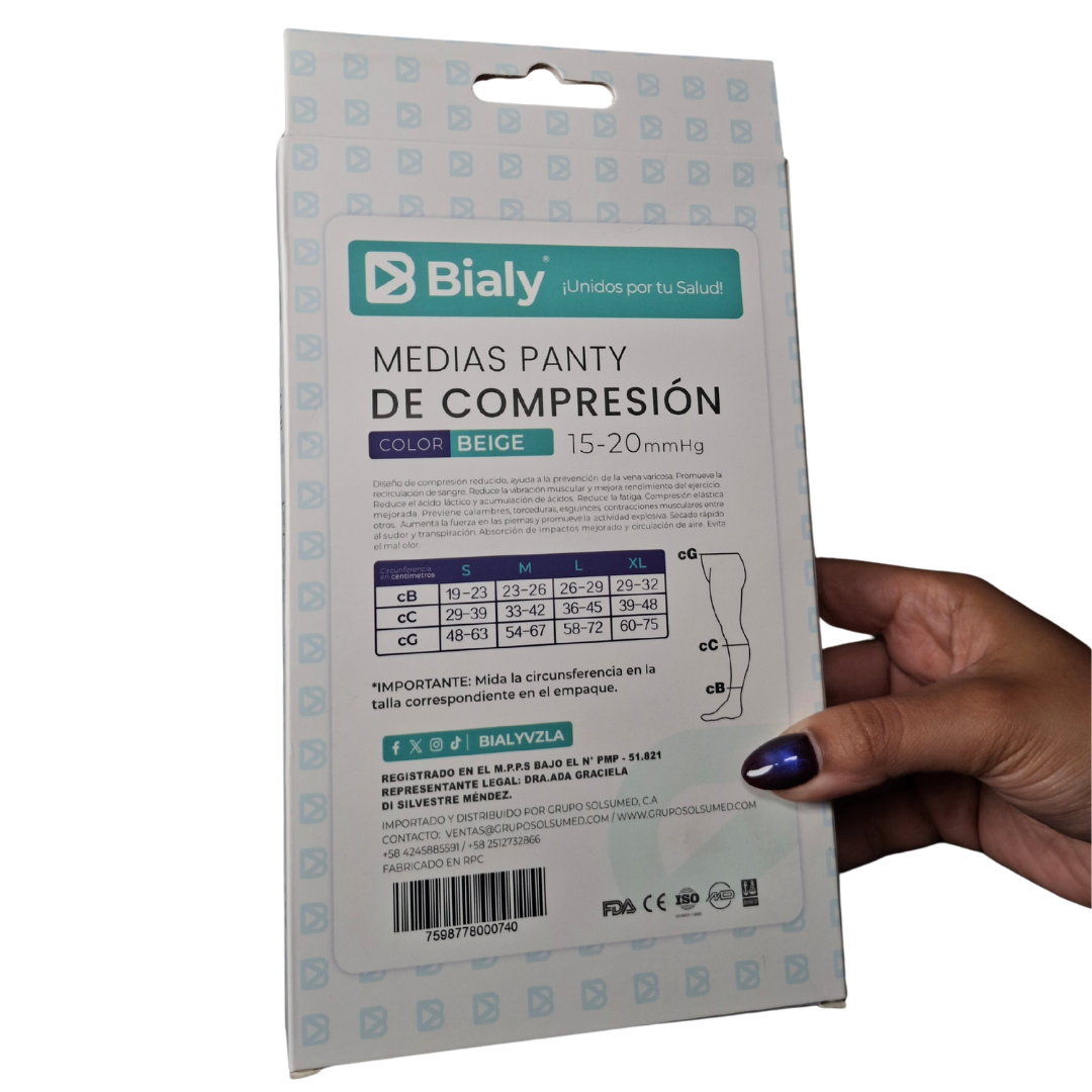 Medias de compresión graduada de 15-20mmHg con cobertura hasta la cadera (tipo pantymedia) en color beige, ideales para la prevención de varices y descanso de las piernas.